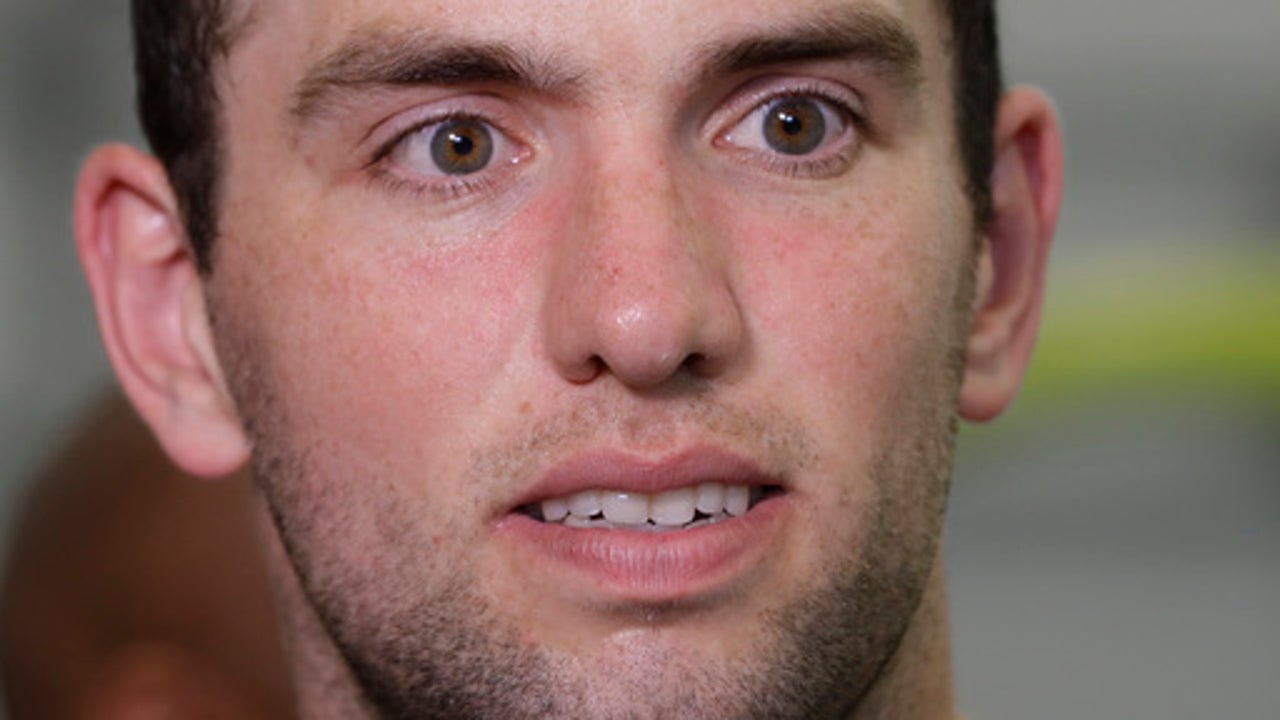 Luck eager to start throwing as offseason rehab continues